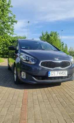 Kia Carens cena 32000 przebieg: 295000, rok produkcji 2013 z Słupsk małe 106